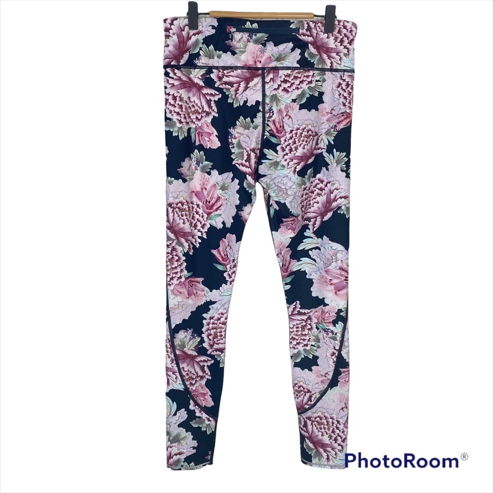 ATHLETA Run Free Garden Party 7/8 Leggings Pants Running Yoga Size:  MT - Picture 5 of 15